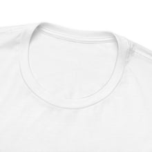 Lade das Bild in den Galerie-Viewer, T-Shirt mit dem Spruch "Mein Herz schlägt für Tierschutzhunde". Geschenk für Tierschützer